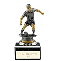 Cyclone Male Footballer Silver & Gold 130mm